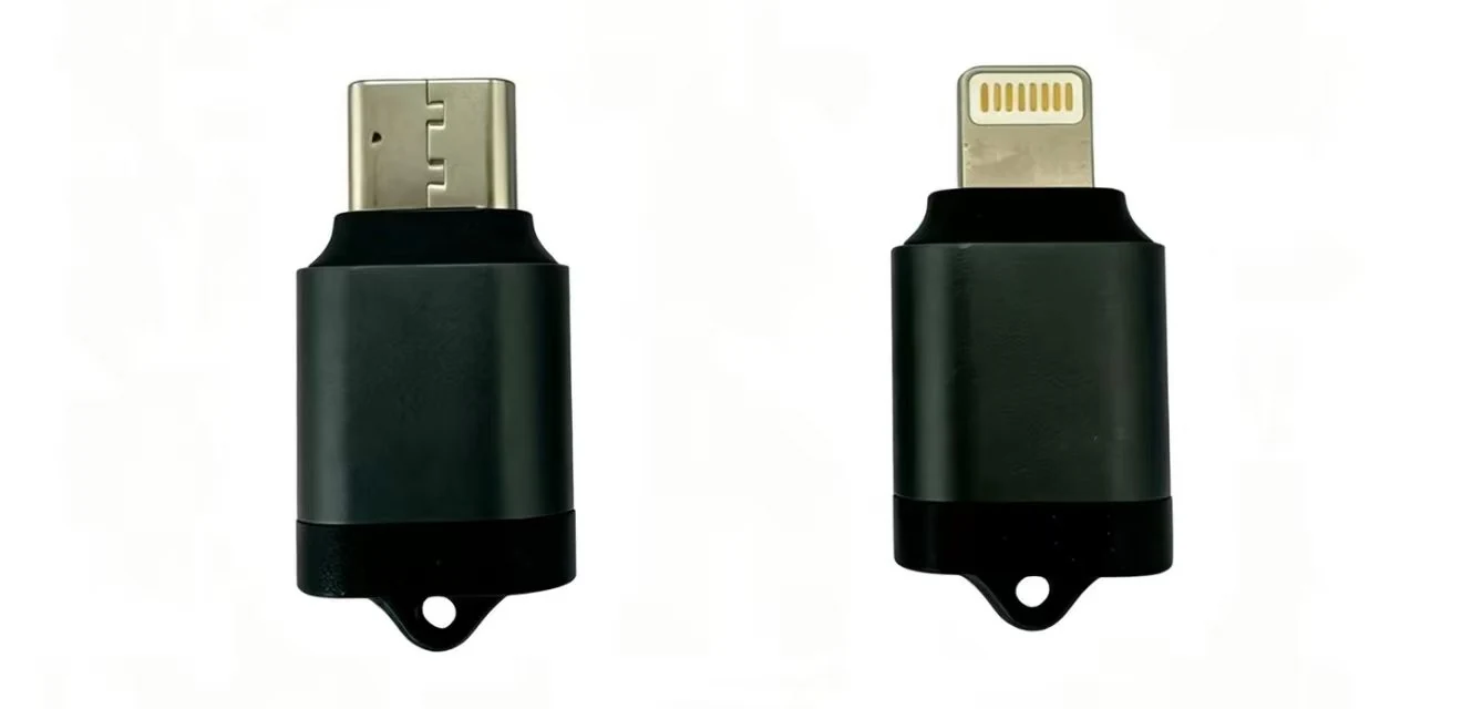HH8 配套黑色硬件的 USB-C 与 Lightning 两个独立接口版本